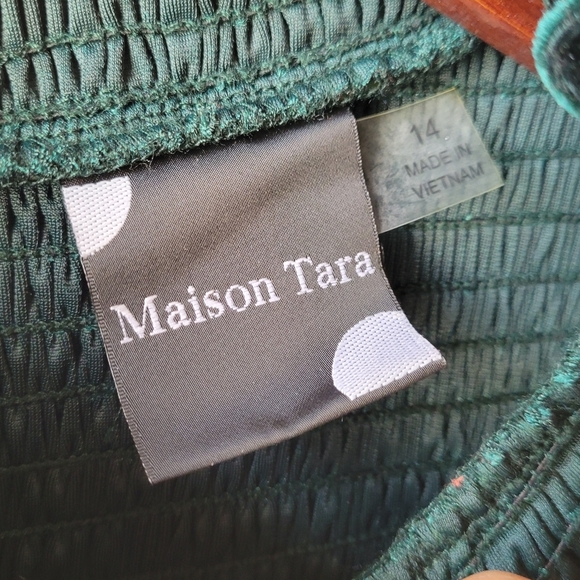 MAISON TARA GREEN VELVET MIDI DRESS SIZE 14 Ruffle LONG SLEEVE BACK ZIP - Picture 2 of 9